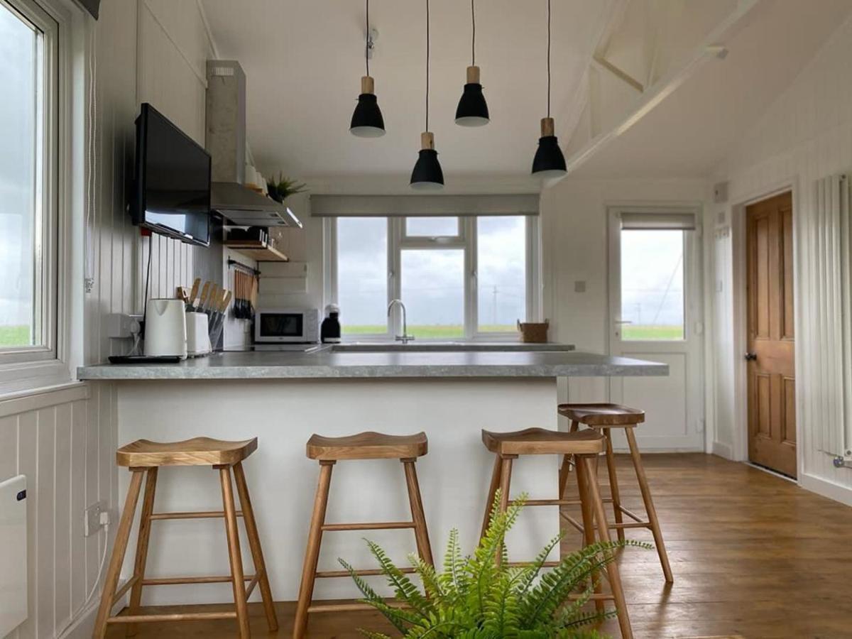 Beachside Bliss Cosy Cottage Jurys Gap Rye Esterno foto