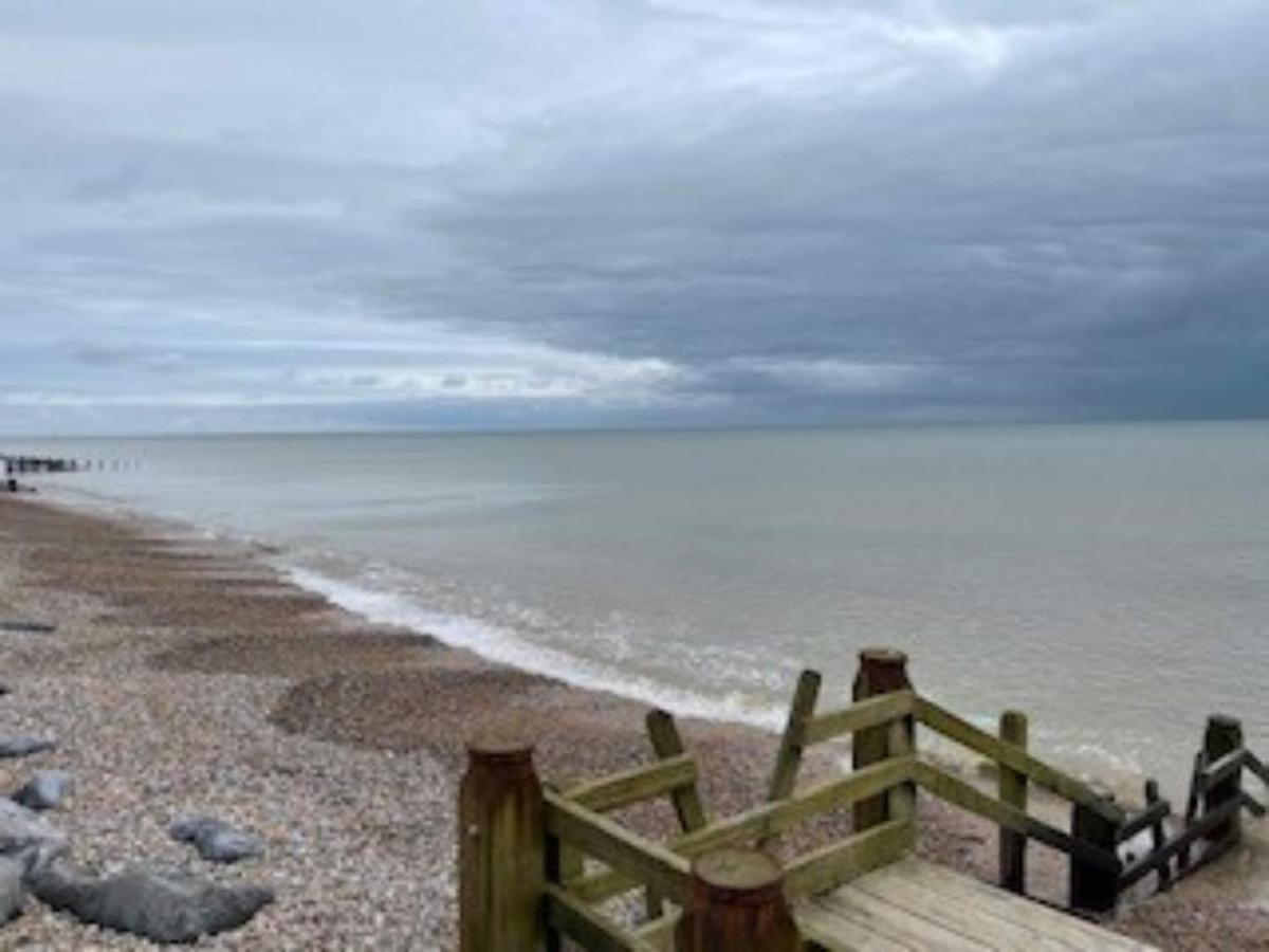 Beachside Bliss Cosy Cottage Jurys Gap Rye Esterno foto